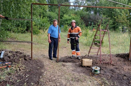 В селе Новоникольское начали работу по благоустройству кладбища