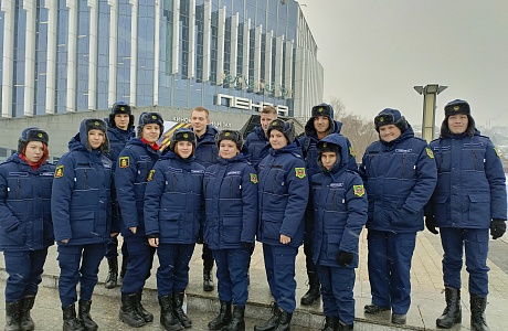 Отряд содействия полиции «ТИГР» Мокшанского района принял участие в торжественных мероприятиях, посвященных празднованию Дня Героев Отечества. Отряд содействия полиции «ТИГР» Мокшанского района принял участие в торжественных мероприятиях, посвященных празднованию Дня Героев Отечества.