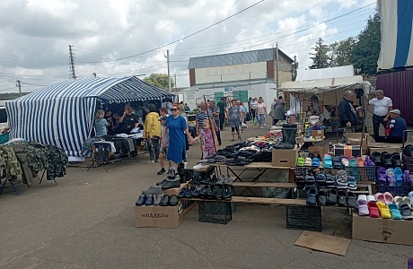Проведен рейд по сезонной ярмарке Мокшанского района Проведен рейд по сезонной ярмарке Мокшанского района