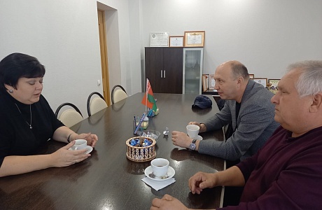 20 октября 2023 года проведена рабочая встреча по вопросам социального партнерства между предприятием и учебным заведением . 