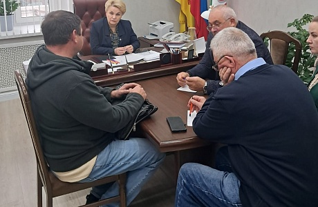 Глава Мокшанского района Алевтина Викторовна Решетченко провела личный прием граждан Глава Мокшанского района Алевтина Викторовна Решетченко провела личный прием граждан
