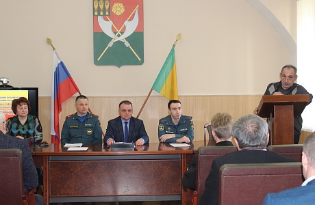 В период с 12 по 14 апреля проводилось Всероссийское командно-штабное учение (КШУ) по отработке вопросов ликвидации чрезвычайных ситуаций, возникающих в период пропуска весеннего половодья, а также возникновения ландшафтных (лесных) пожаров.