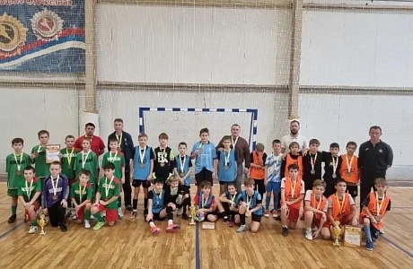 3 января в г. Пензе прошли финальные игры команд юношей и девушек 