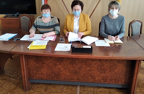27.12.2021 года состоялось  очередное заседание комиссии по делам несовершеннолетних и защите их прав Мокшанского района. 