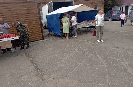 Проведен мониторинг цен на социально значимые продовольственные товары сезонной ярмарки Проведен мониторинг цен на социально значимые продовольственные товары сезонной ярмарки