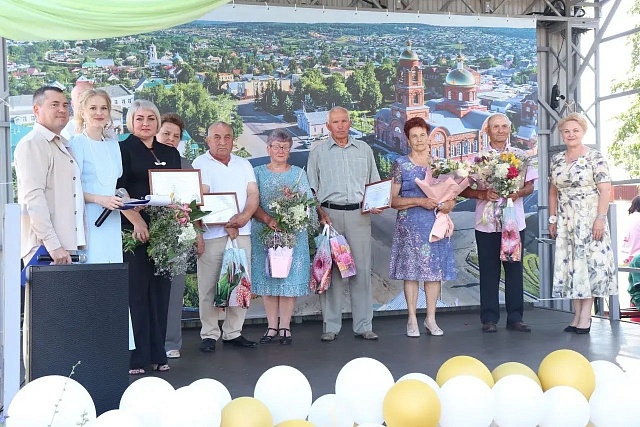 В Мокшане прошло праздничное мероприятие, посвященное Дню семьи, любви и верности
