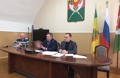 14.03.2023 в зале администрации Мокшанского района провели заседание паводковой комиссии .