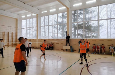 В селе Нечаевка Мокшанского района прошел турнир по волейболу