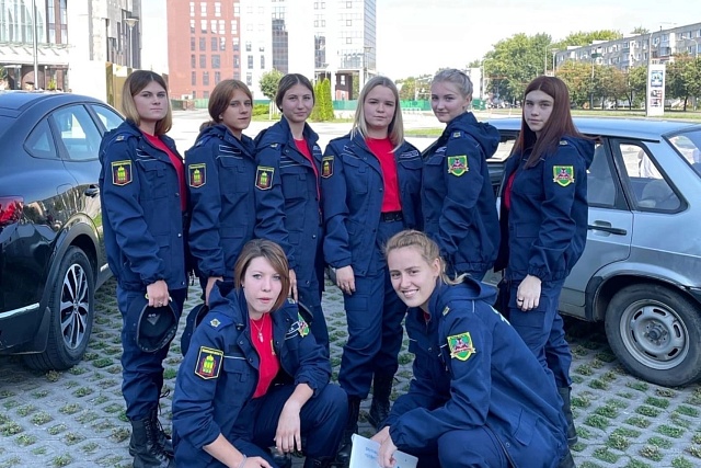 Сегодня в Пензенской области стартовали вторые учебно-тренировочные сборы с командирами и бойцами Общественного объединения правоохранительной направленности «Отряда содействия полиции «Тигр» Сборы пройдут на базе лагеря «Меридиан» с 4 по 18 августа. Сегодня в Пензенской области стартовали вторые учебно-тренировочные сборы с командирами и бойцами Общественного объединения правоохранительной направленности «Отряда содействия полиции «Тигр» Сборы пройдут на базе лагеря «Меридиан» с 4 по 18 августа.