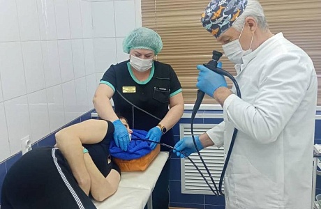 ВРАЧИ-СПЕЦИАЛИСТЫ ЗЕМЕТЧИНСКОЙ РАЙОННОЙ БОЛЬНИЦЫ ОЦЕНИЛИ РАБОТУ НОВОГО ЭНДОСКОПА