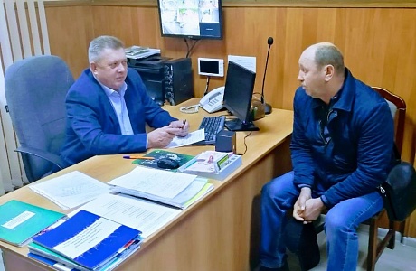 Глава Мокшанского района Николай Тихомиров провел прием граждан по личным вопросам
