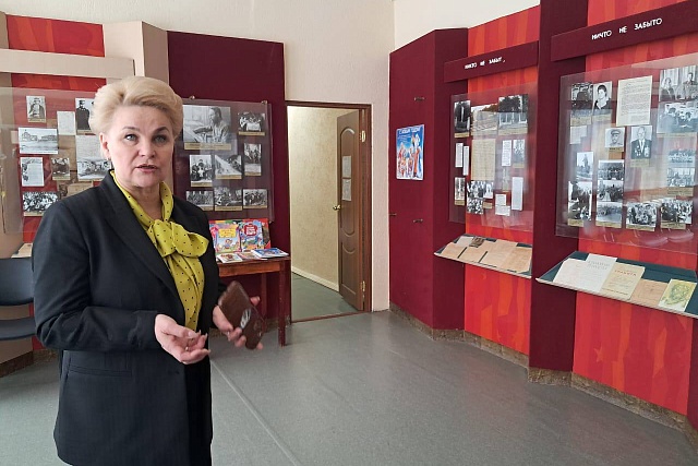  Глава Мокшанского района Решетченко А.В. посетила библиотеку с. Рамзай и филиал районного дома культуры с. Рамзай