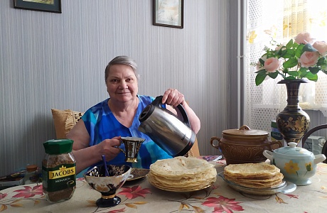 Поздравление получателей социальных услуг с Масленицей