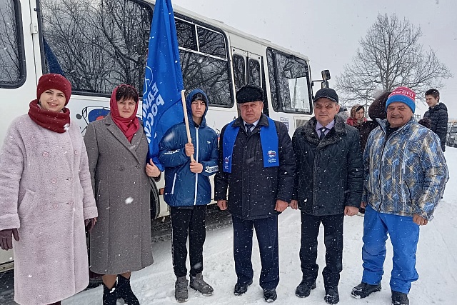 12 марта на лыжной трассе п. Красное Польцо состоялась II эстафета по лыжным гонкам среди образовательных организаций Мокшанского района на кубок Мокшанского отделения Партии «ЕДИНАЯ РОССИЯ». 12 марта на лыжной трассе п. Красное Польцо состоялась II эстафета по лыжным гонкам среди образовательных организаций Мокшанского района на кубок Мокшанского отделения Партии «ЕДИНАЯ РОССИЯ».