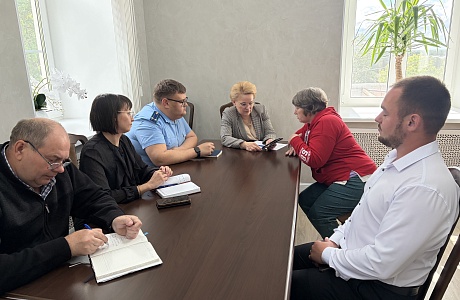 Глава Мокшанского района провела встречу с участниками специальной военной операции и членами семей погибших 