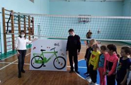 Занятия по безопасному поведению на дороге