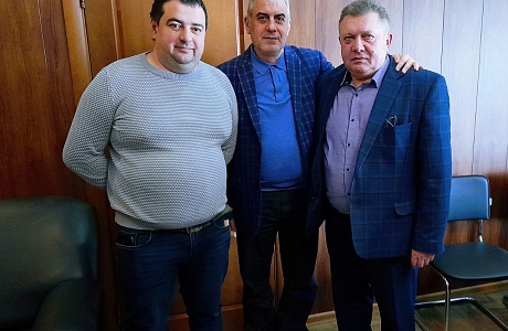 В четверг, 25 января 2024 года, глава Мокшанского района Тихомиров Николай Николаевич совместно с заместителем главы администрации Мокшанского района - начальником отдела экономики, земельных и имущественных отношений – Кузнецовым Алексеем Александровичем