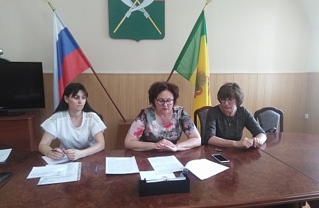 03.06.2022г. состоялось заседание Комиссии по делам несовершеннолетних и защите их прав Мокшанского района. 03.06.2022г. состоялось заседание Комиссии по делам несовершеннолетних и защите их прав Мокшанского района.