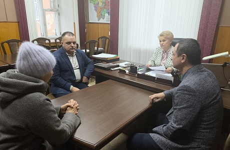 Исполняющий полномочия главы Мокшанского района Решетченко А.В. провела прием граждан по личным вопросам.