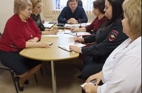 В МБОУСОШ №1 рп. Мокшан прошло заседание совета профилактики школы. 