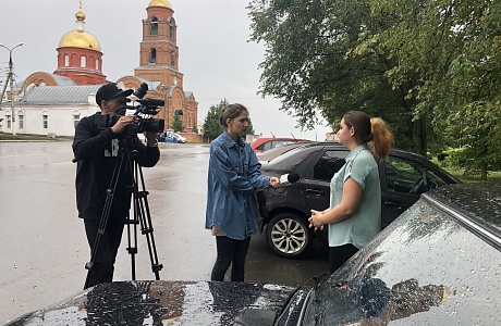 Молодежный актив р.п. Мокшан принял участие в съемке фильма о волонтерах Пензенского региона. Фильм выйдет на ТВ-ЭКСПРЕСС 01.09.2021. #ищитесвоих #БиблиотекаМокшан #культура58 #молодежь58
