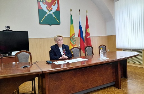 Глава Мокшанского района Решетченко А.В. провела еженедельное оперативное совещание по вопросам социального характера Глава Мокшанского района Решетченко А.В. провела еженедельное оперативное совещание по вопросам социального характера
