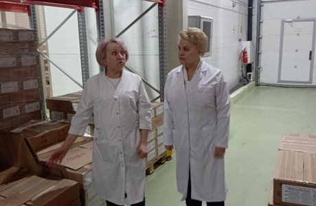 Глава Мокшанского района Решетченко А.В. посетила кондитерскую фабрику «Свит Лайф»