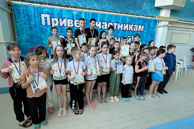 17 февраля состоялись традиционные соревнования по плаванию, посвященные памяти земляка Михаила Паняева, погибшего при исполнении воинского долга на Северном Кавказе. 17 февраля состоялись традиционные соревнования по плаванию, посвященные памяти земляка Михаила Паняева, погибшего при исполнении воинского долга на Северном Кавказе.