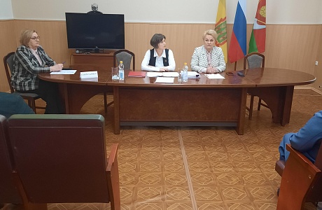 Состоялась очередная сессия Собрания представителей Мокшанского района Пензенской области пятого созыва
