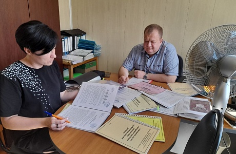 Проведена плановая проверка соблюдения требований охраны труда в подведомственной организации