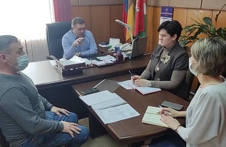 Совещание по социальному контракту прошло в администрации Мокшанского района.