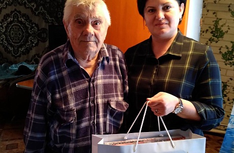Поздравили с 96-летием Ветерана Великой Отечественной войны Генералова Сергея Ивановича. 