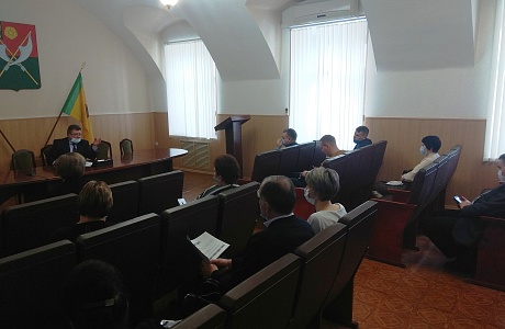 В администрации Мокшанского района Н.Н.Тихомиров провел совещание