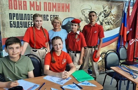 "Мокшан, я признаюсь тебе в любви!" 