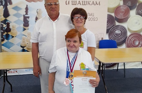 Мокшанская спортсменка Скачкова Ирина стала участницей чемпионата России по спорту лиц с поражением опорно-двигательного аппарата в дисциплине «шашки», который прошел во  Владивостоке