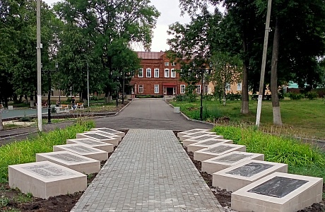 Одной из самых значимых общественных территорий в р.п. Мокшан по праву считается Мемориал землякам-героям Великой Отечественной войны. 