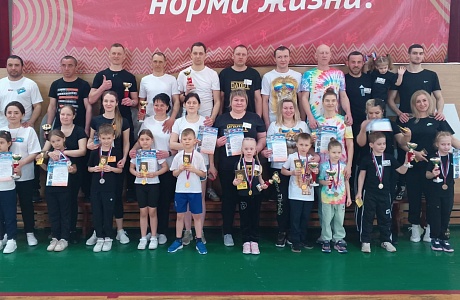 30 марта на базе ФОК состоялся районный этап областного фестиваля « Папа, мама, я - спортивная семья». 30 марта на базе ФОК состоялся районный этап областного фестиваля « Папа, мама, я - спортивная семья».