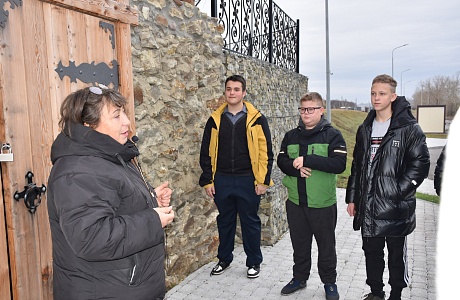 Экскурсия по комплексу "Сторожевая башня".