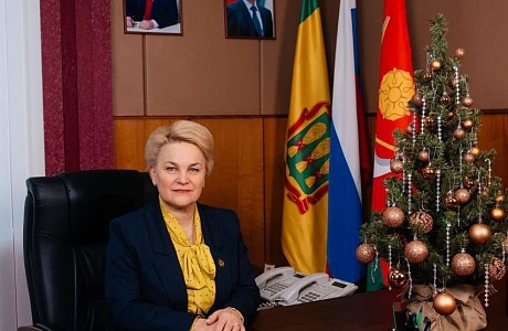 Поздравление главы Мокшанского района Алевтины Решетченко с Новым годом