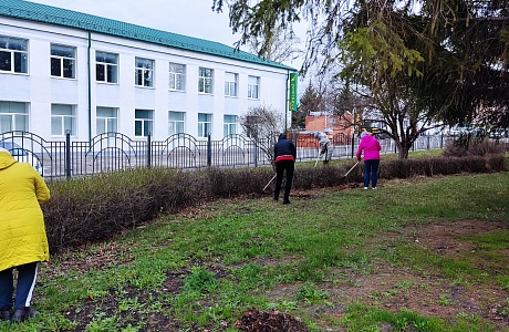 В Мокшанском районе состоялся субботник по благоустройству и санитарной очистке территорий населенных пунктов