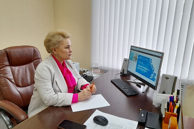 Глава Мокшанского района Решетченко А.В. приняла участие в совещании в режиме ВКС