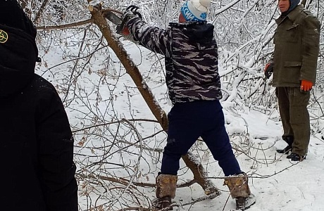 Лыжная трасса в п. красное Польцо – основное место для проведения соревнований и катания на лыжах для любителей активного отдыха. 