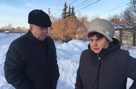 Глава Мокшанского района Н.Н.Тихомиров проконтролировал качество очистки дорог муниципального значения.