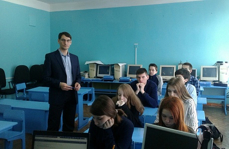 09.04.2019 педагогом-психологом БППК Мокшанского района Шиловым А.А. была проведена беседа с учащимися 9 класса МБОУ ООШ с.Плесс в рамках акции Детский телефон доверия. 