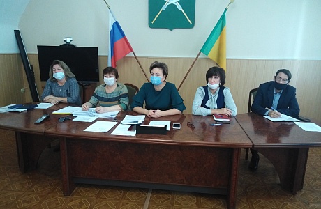 6 октября 2021 года состоялось очередное заседание комиссии по делам несовершеннолетних и защите их прав Мокшанского района. 