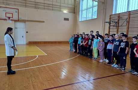 Районные соревнования по пионерболу Районные соревнования по пионерболу