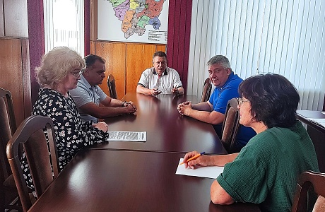 15.08.2023 глава Мокшанского района Н.Н.Тихомиров провел рабочее совещание. 15.08.2023 глава Мокшанского района Н.Н.Тихомиров провел рабочее совещание.